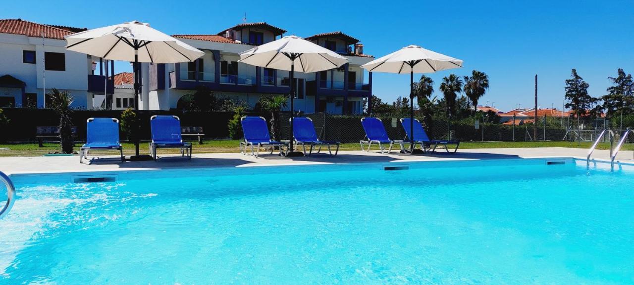 Paramithi Luxury Apartments Нікіті Екстер'єр фото