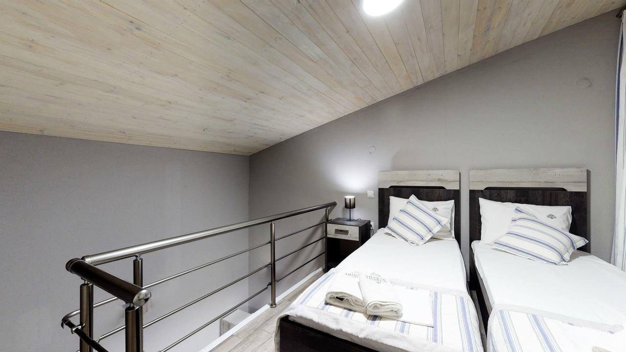 Paramithi Luxury Apartments Нікіті Екстер'єр фото