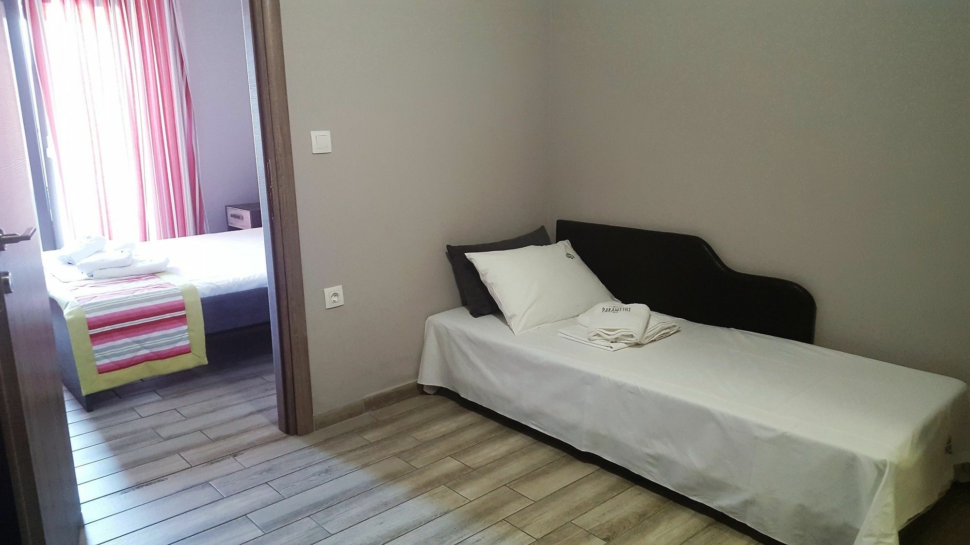 Paramithi Luxury Apartments Нікіті Екстер'єр фото