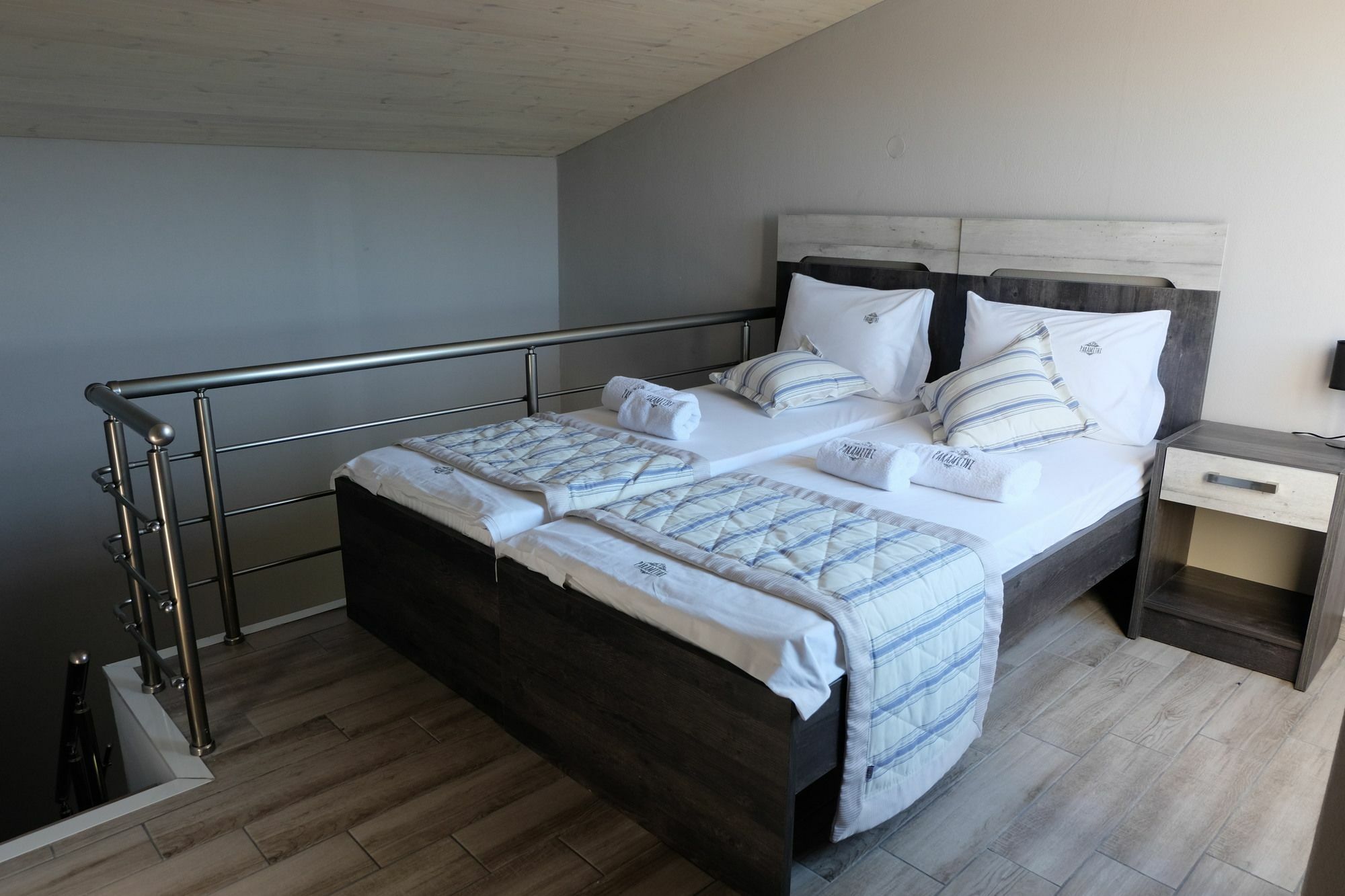 Paramithi Luxury Apartments Нікіті Екстер'єр фото